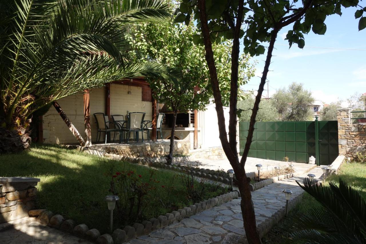 Beach Front House With View Marathos  외부 사진