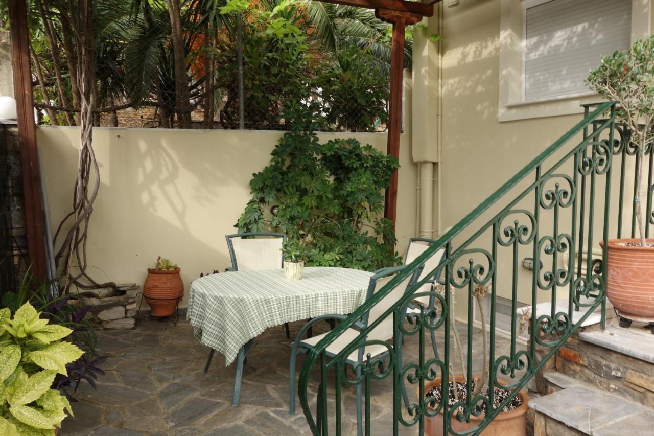 Beach Front House With View Marathos  외부 사진